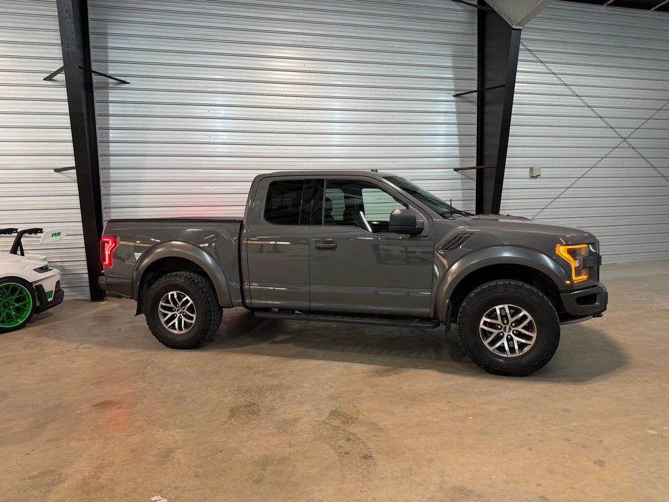 2018 Ford F-150 Raptor 13th Gen - Image 12 of 31