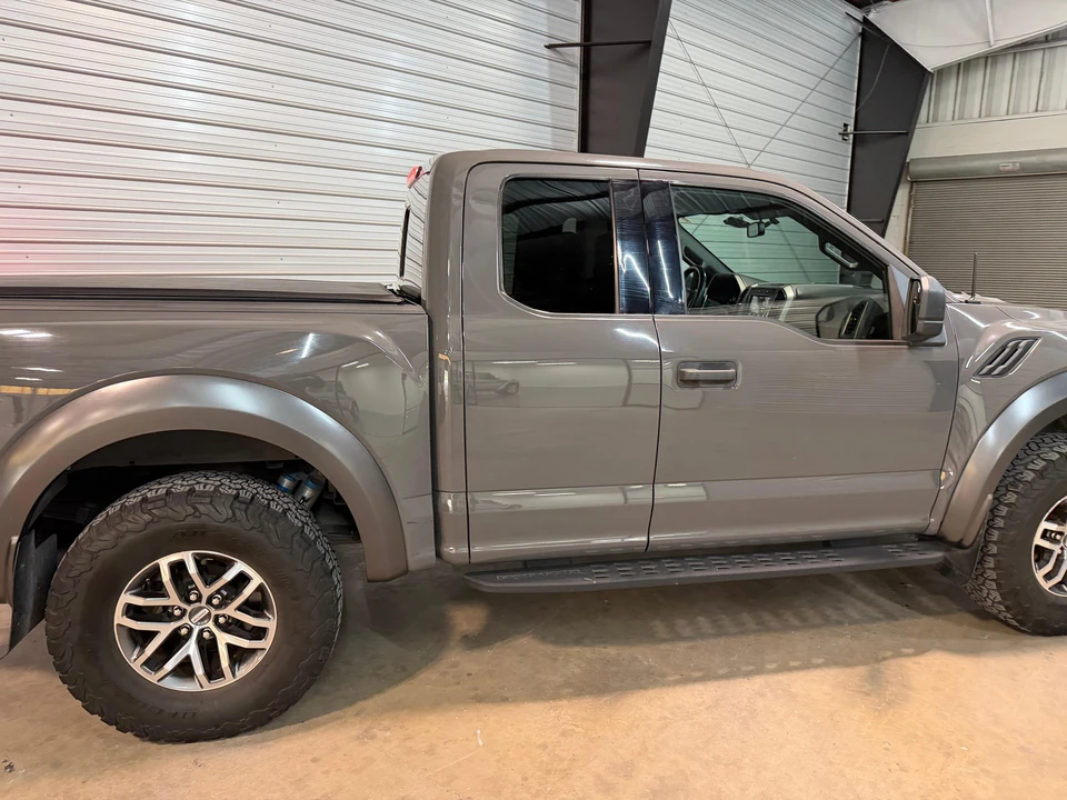 2018 Ford F-150 Raptor 13th Gen - Image 23 of 31