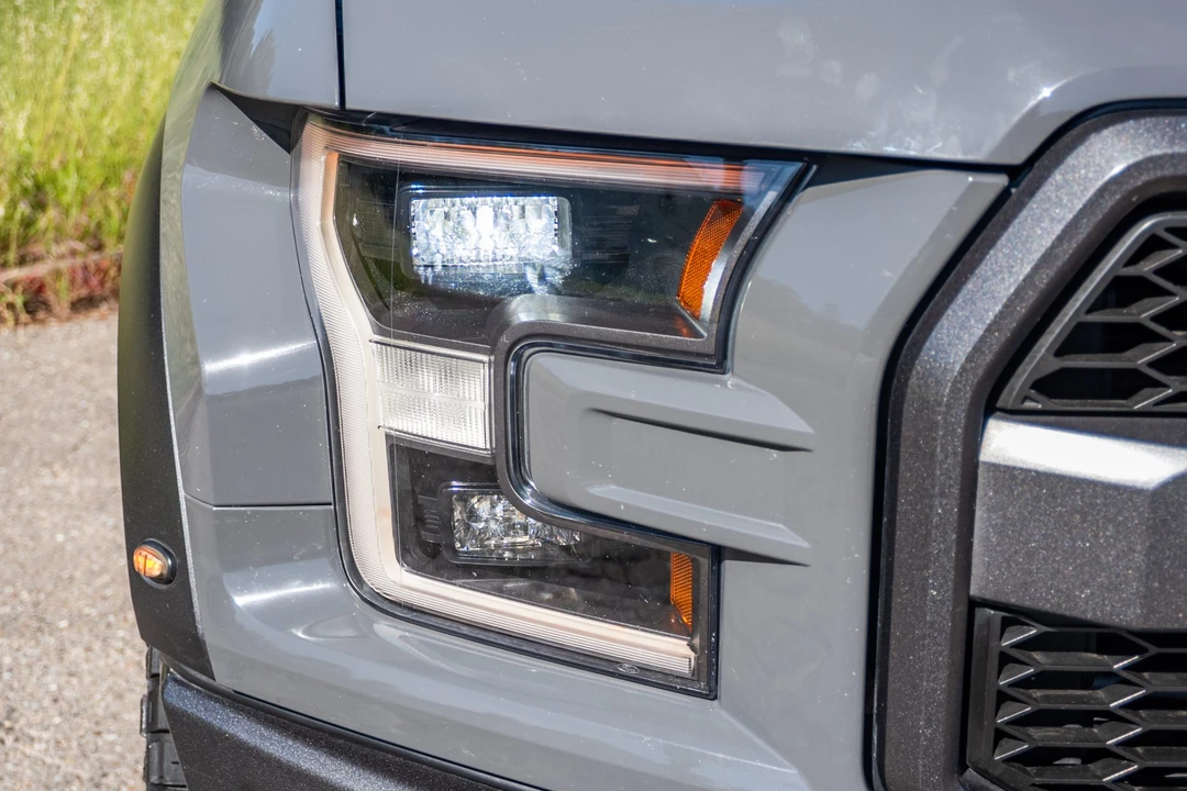 2018 Ford F-150 Raptor 13th Gen - Image 17 of 31