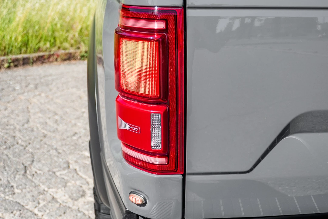 2018 Ford F-150 Raptor 13th Gen - Image 23 of 31