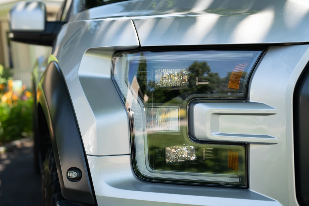 2018 Ford F-150 Raptor 13th Gen - Image 27 of 31