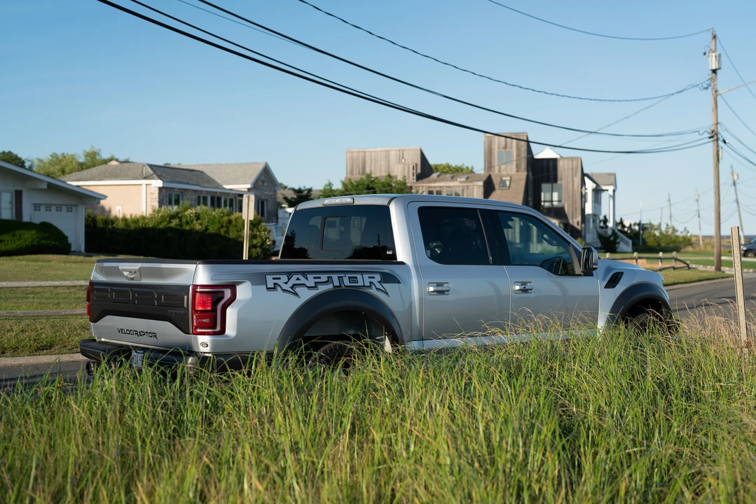 2018 Ford F-150 Raptor 13th Gen - Image 11 of 31