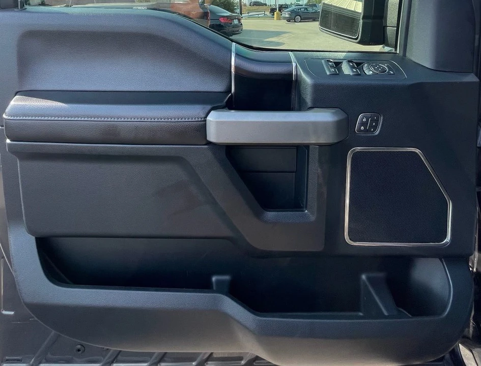 2018 Ford F-150 Raptor 13th Gen - Image 30 of 31