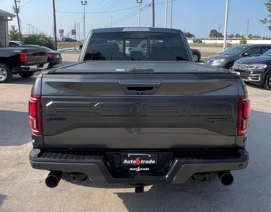 2018 Ford F-150 Raptor 13th Gen - Image 9 of 31