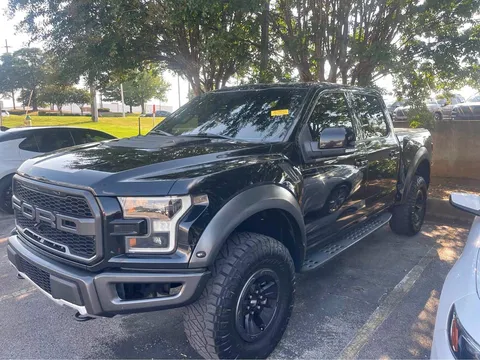 2018 Ford F-150 SVT Raptor Pickup 4D 5 1/2 ft