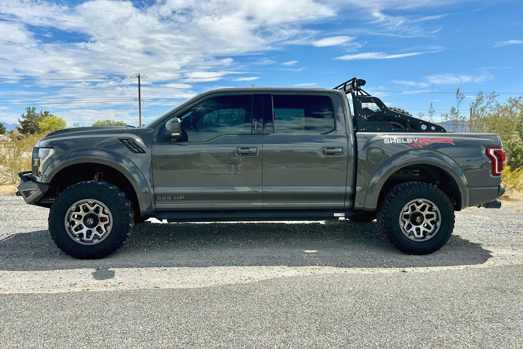 2018 Ford F-150 Raptor 13th Gen - Image 3 of 31