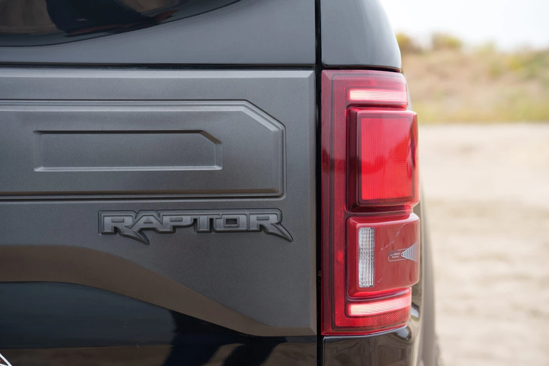 2018 Ford F-150 Raptor 13th Gen - Image 24 of 31