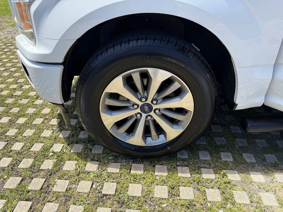 2018 Ford F-150 13th Gen - Image 25 of 30