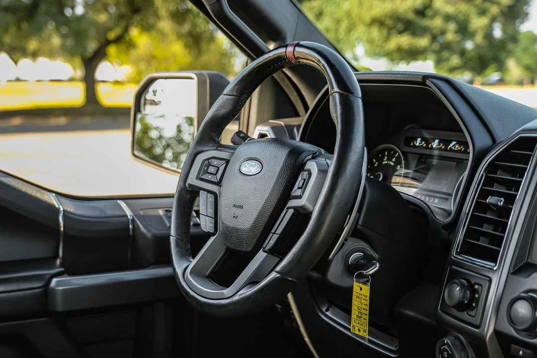 2018 Ford F-150 13th Gen - Image 13 of 31