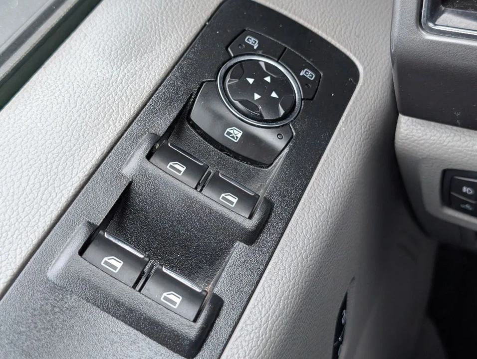 2018 Ford F-150 13th Gen - Image 9 of 21
