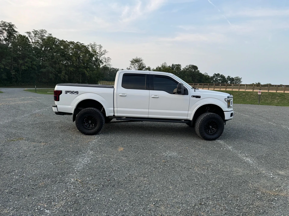 2018 Ford F-150 13th Gen - Image 17 of 31
