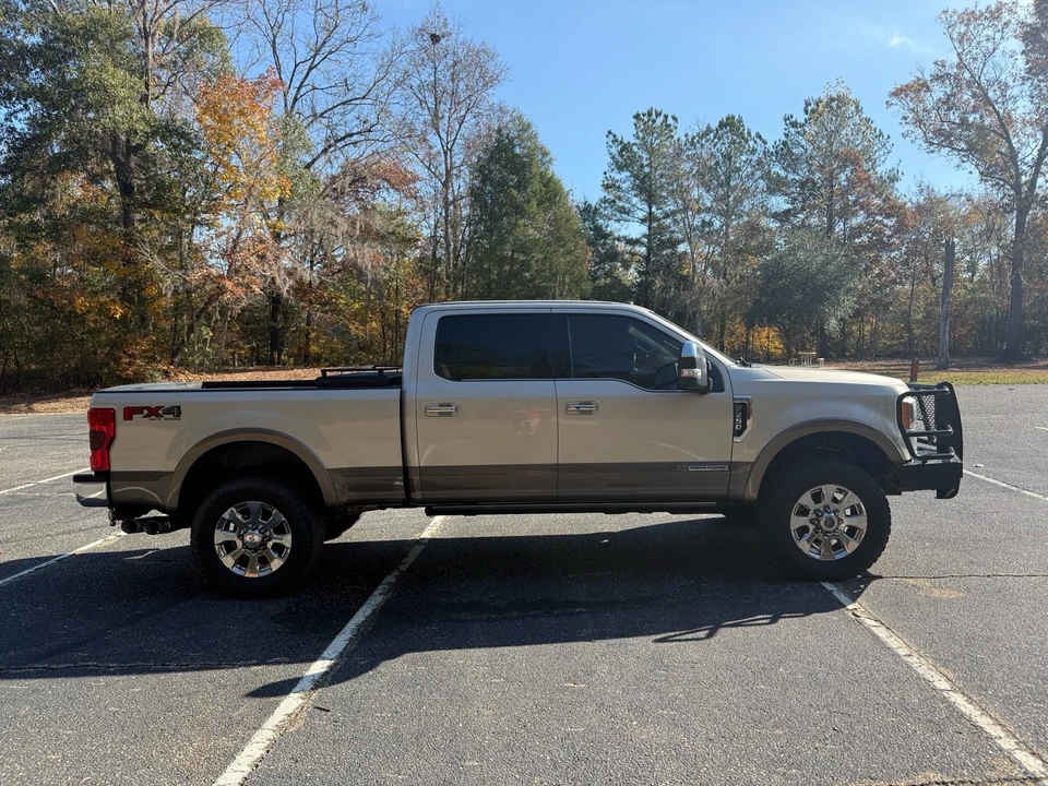 2018 Ford Super Duty 3rd Gen - Image 3 of 13