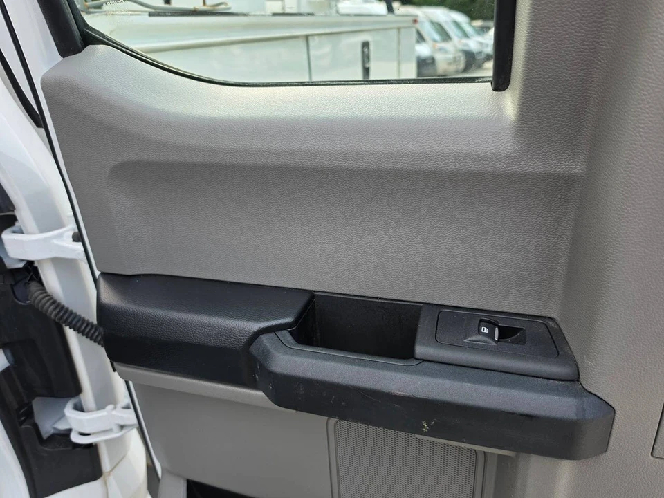 2018 Ford Super Duty 4th Gen - Image 30 of 31