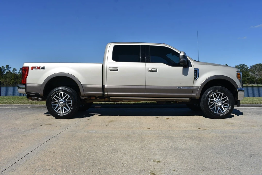 2018 Ford Super Duty 4th Gen - Image 3 of 12