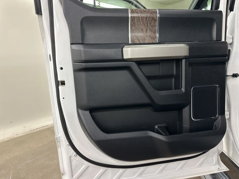 2018 Ford Super Duty 4th Gen - Image 30 of 31