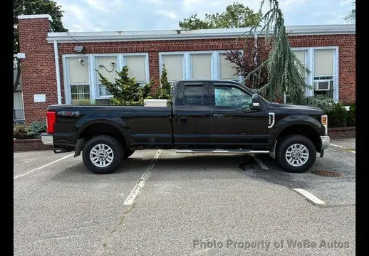 2018 Ford F-250 Super Duty SuperCab 4x4 6.2L V8 Long Bed