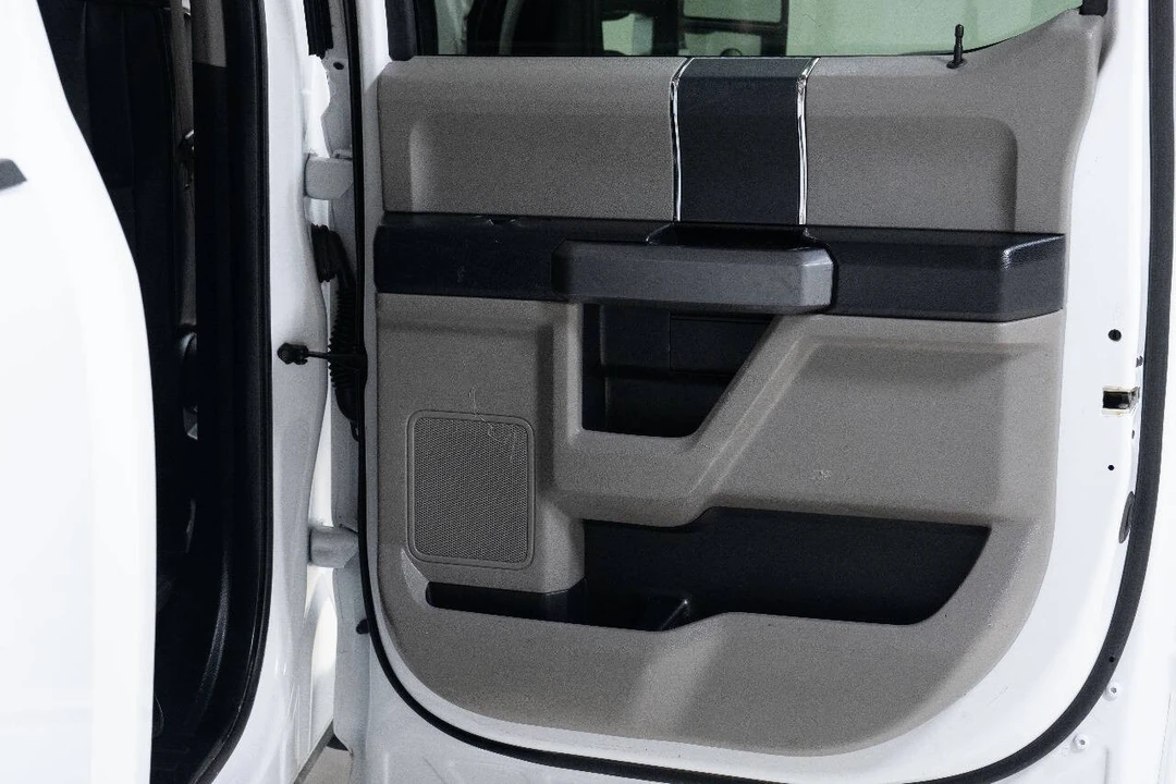 2018 Ford Super Duty 4th Gen - Image 25 of 31