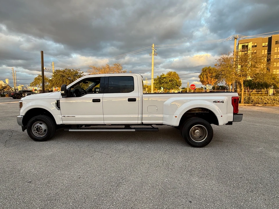 2018 Ford Super Duty 5th Gen - Image 19 of 21