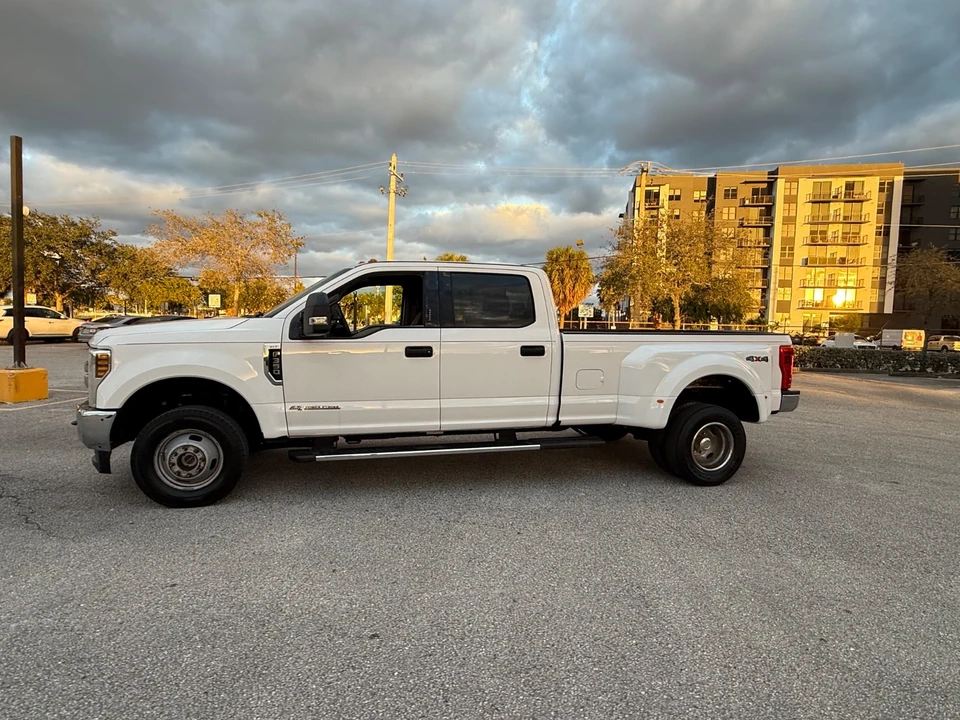 2018 Ford Super Duty 5th Gen - Image 20 of 21