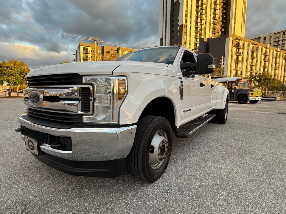 2018 Ford Super Duty 5th Gen - Image 4 of 21