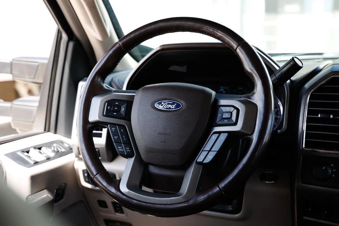 2018 Ford Super Duty 4th Gen - Image 27 of 31