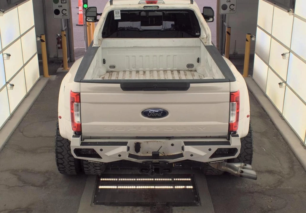 2018 Ford Super Duty 4th Gen - Image 5 of 13