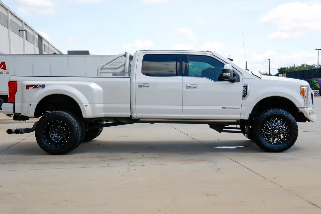 2018 Ford Super Duty 4th Gen - Image 13 of 31