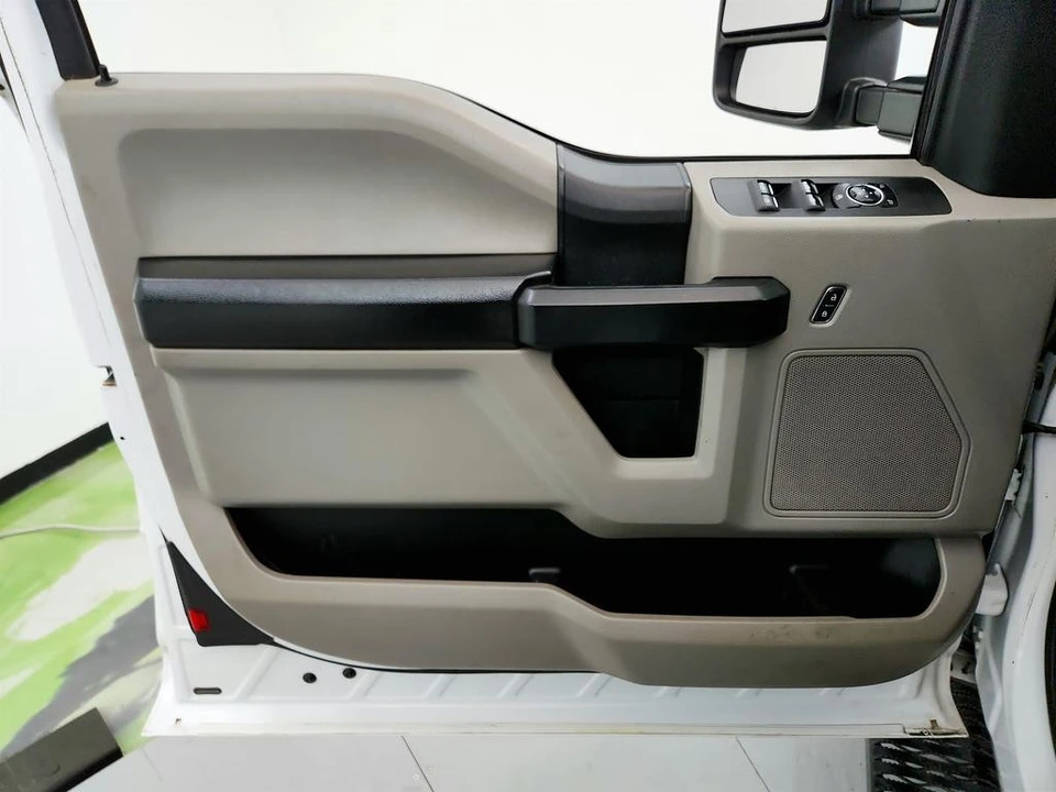 2018 Ford Super Duty 4th Gen - Image 19 of 21