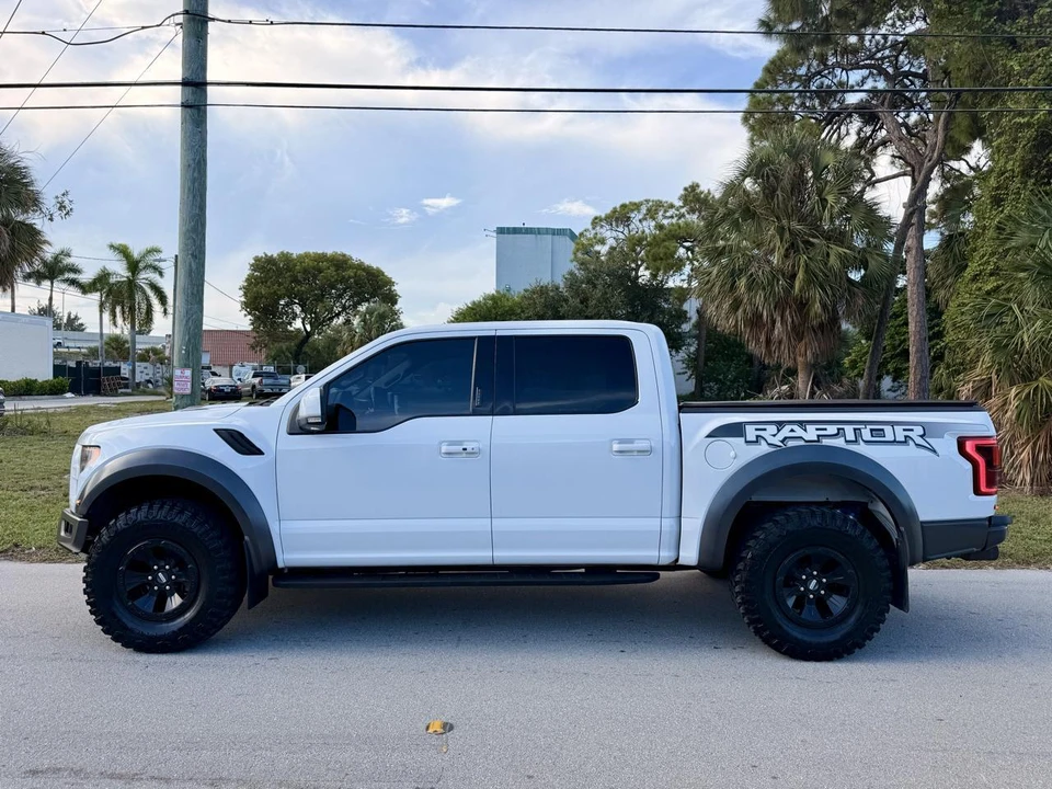 2018 Ford F-150 13th Gen - Image 2 of 31
