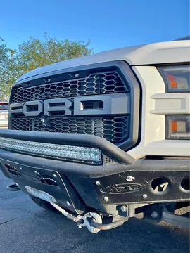 2018 Ford F150 SuperCrew Cab Raptor 5 1/2 ft