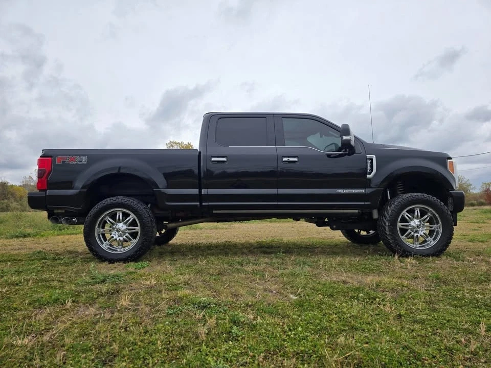 2018 Ford Super Duty 4th Gen - Image 2 of 15
