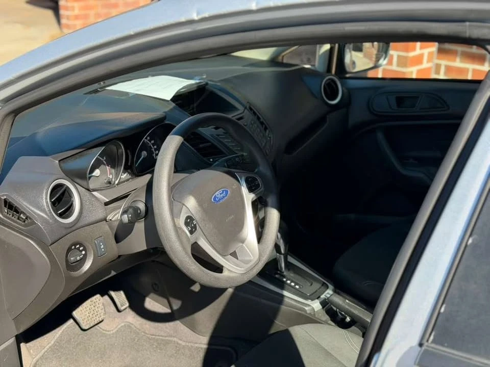 2018 Ford Fiesta - Image 8 of 17