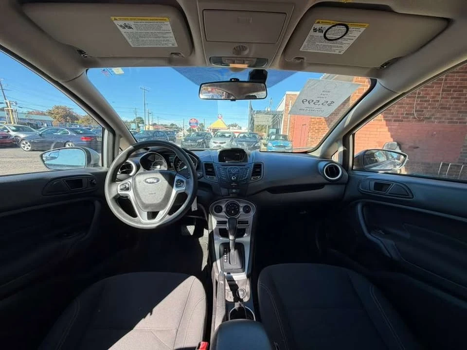 2018 Ford Fiesta - Image 11 of 17
