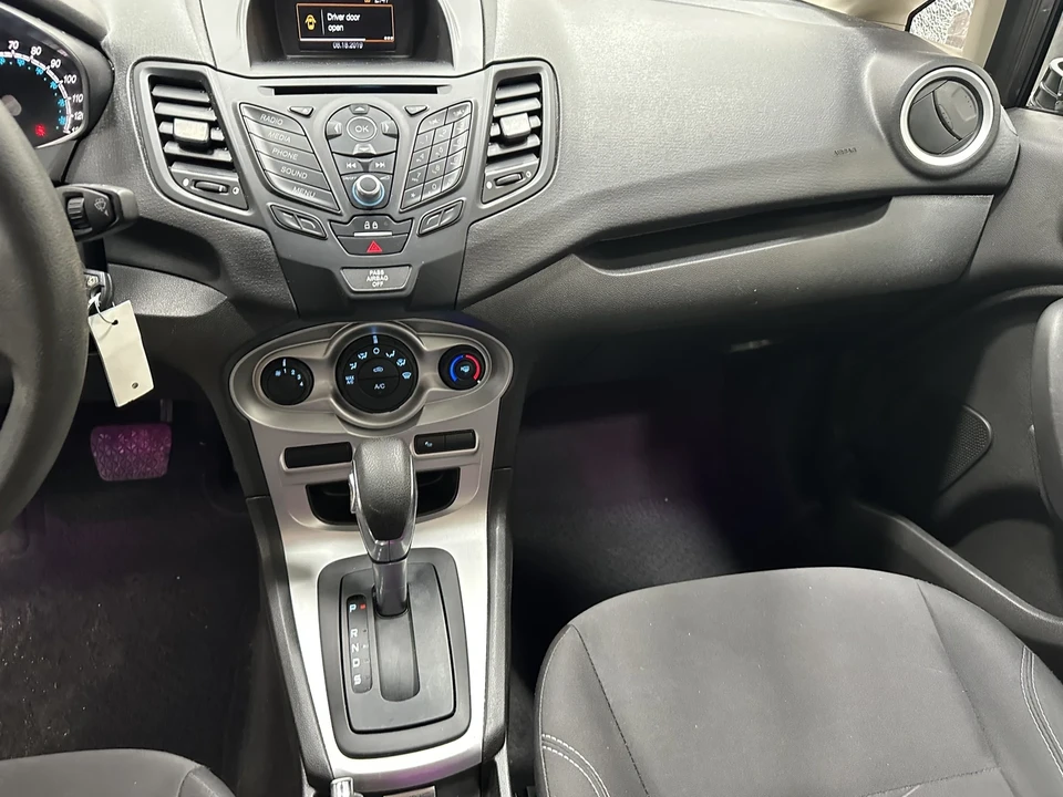 2018 Ford Fiesta - Image 8 of 12