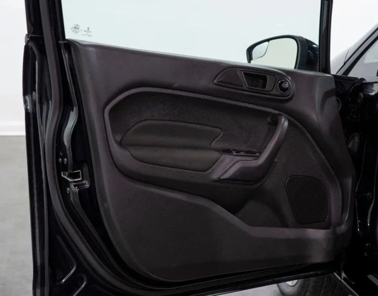 2018 Ford Fiesta - Image 4 of 12