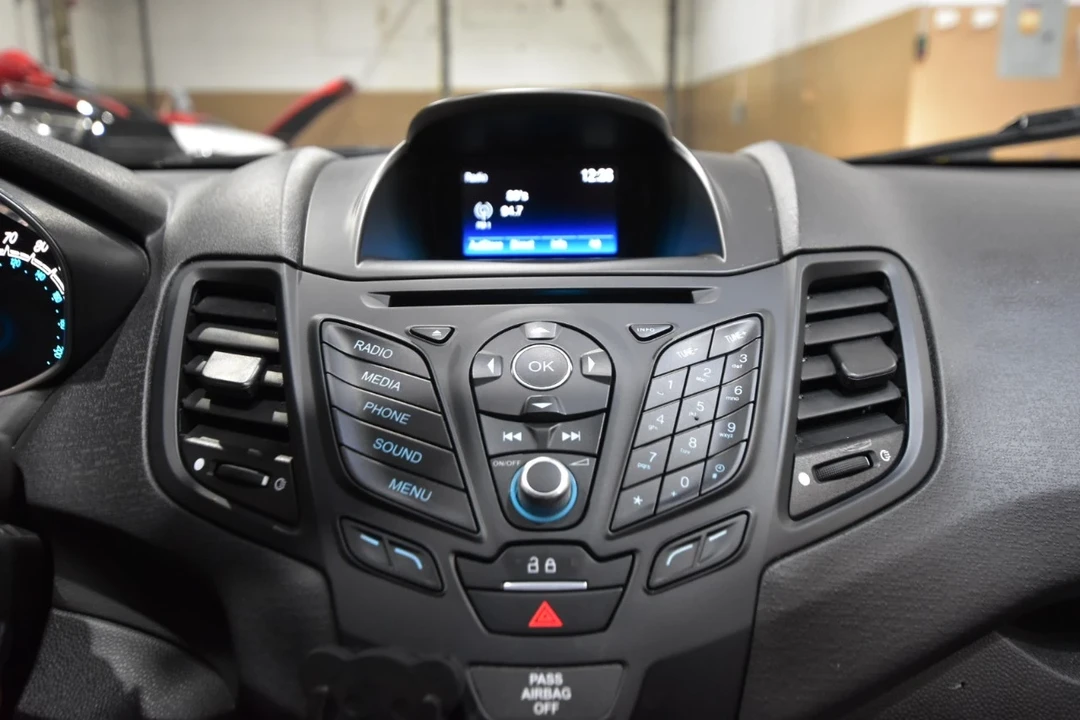 2018 Ford Fiesta - Image 18 of 21