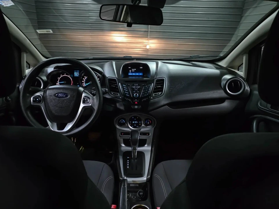 2018 Ford Fiesta - Image 11 of 12