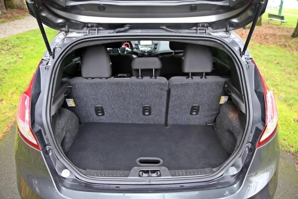2018 Ford Fiesta - Image 8 of 20