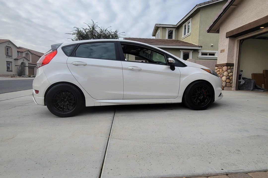 2018 Ford Fiesta - Image 11 of 31