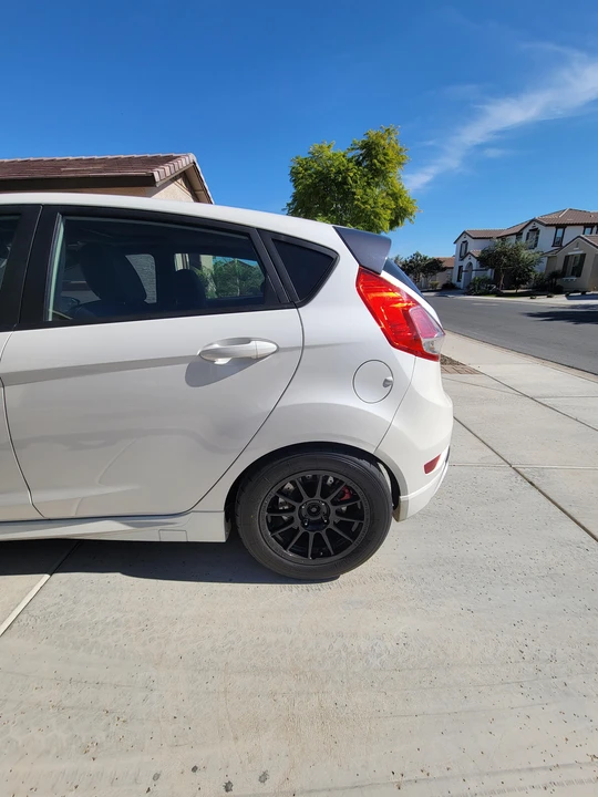 2018 Ford Fiesta - Image 16 of 31