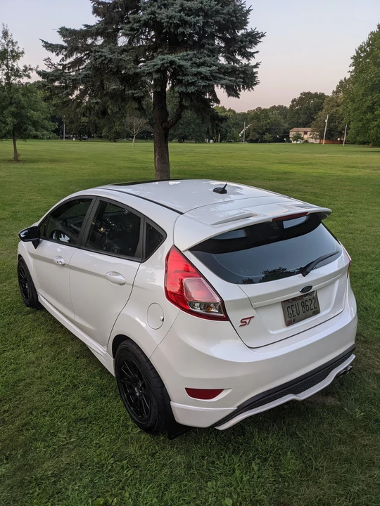 2018 Ford Fiesta - Image 12 of 31
