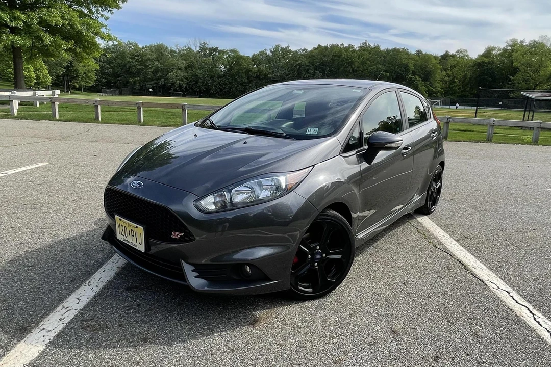 2018 Ford Fiesta - Image 13 of 31