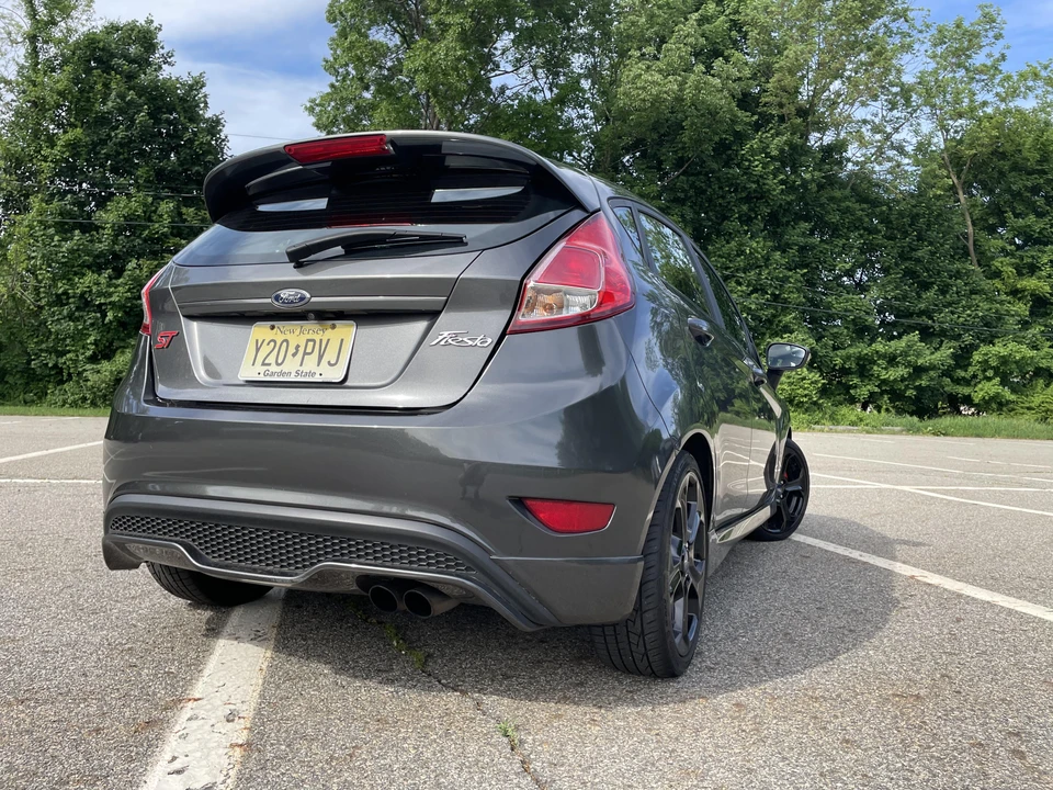 2018 Ford Fiesta - Image 17 of 31