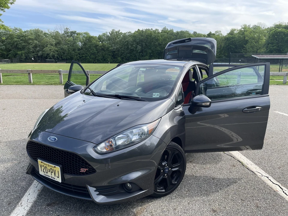 2018 Ford Fiesta - Image 12 of 31
