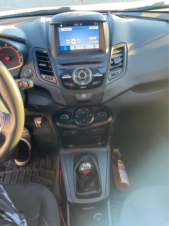 2018 Ford Fiesta - Image 11 of 12