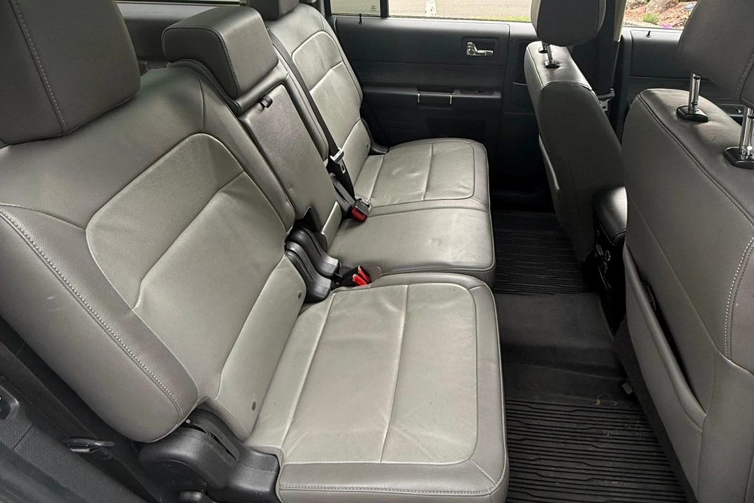 2018 Ford Flex - Image 27 of 31
