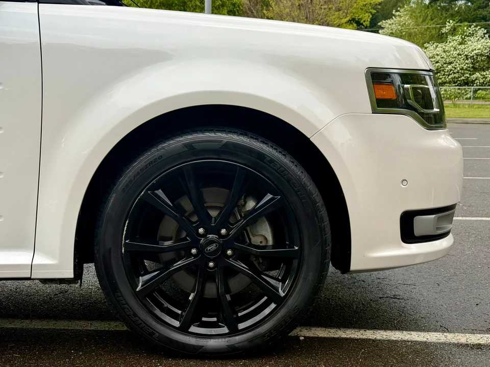 2018 Ford Flex - Image 24 of 31