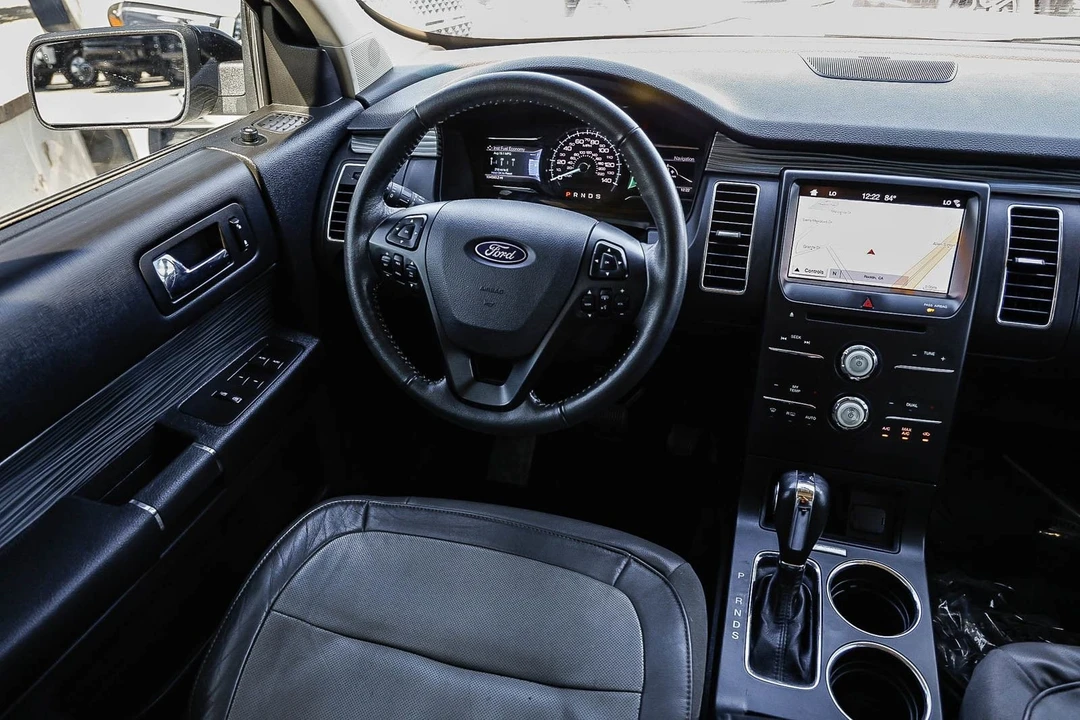 2018 Ford Flex - Image 14 of 31