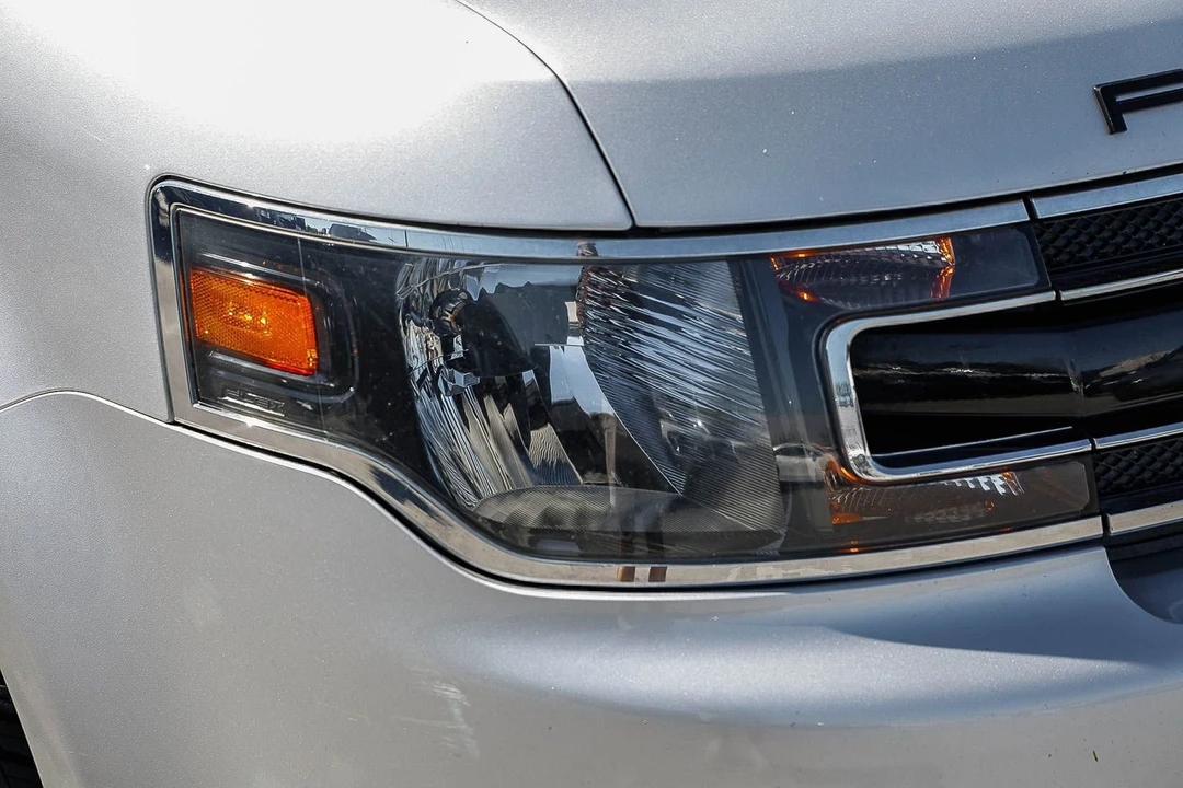 2018 Ford Flex - Image 7 of 31