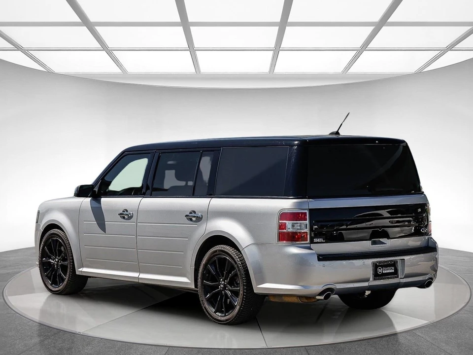 2018 Ford Flex - Image 2 of 31